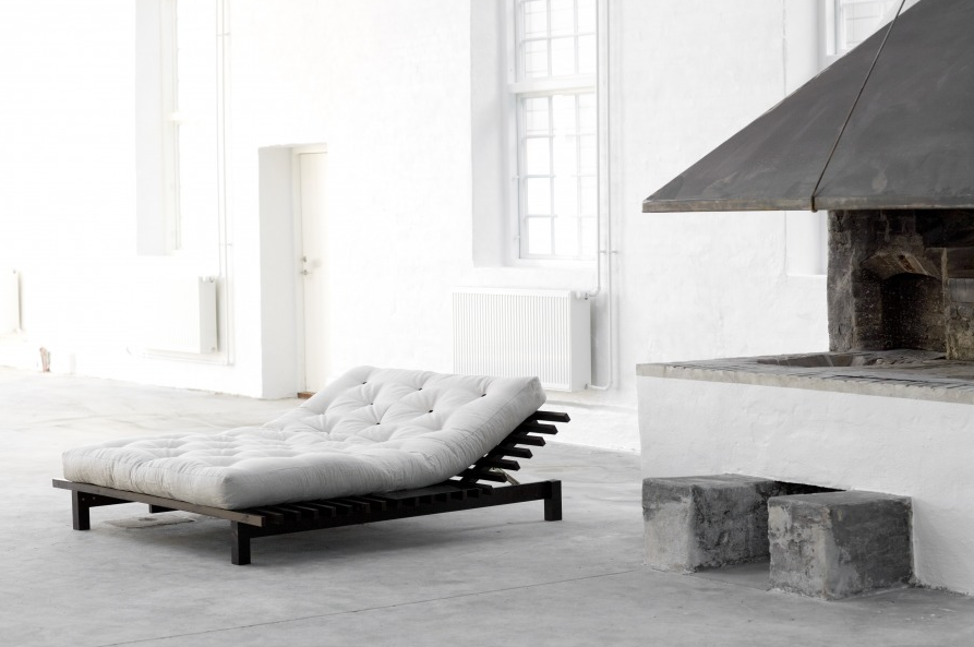 Chambre à coucher: comment choisir un bon futon ameublements.ca Meuble design chambre a coucher