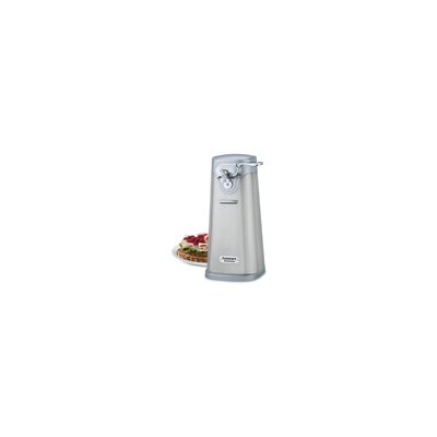 Ouvre-boîte électrique à vitesse unique en acier inoxydable de marque Cuisinart, posé sur un comptoir de cuisine à côté d'une assiette de charcuteries, disponible chez Doyon Després