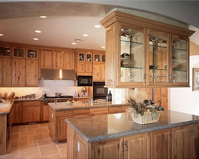 armoires-erable-armoires-de-cuisine-decorer-cuisine-idees-solutions-trucs_conseils_comment_decoration_design_interieur_ameublement_quebec_canada