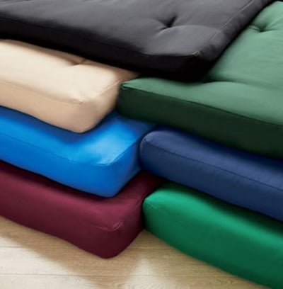 futon-matelas-economique-chambre-a-coucher-chambres-decoration-meubles-meuble-meubler-ameublement_quebec_canada-decorer_deco_idees_trucs_conseils_comment_decoration_interieure_design_interieur