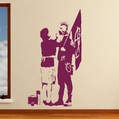 mur-pochoir-bansky-style_decor_decoration_post-moderne_punk_ameublement_quebec_canada