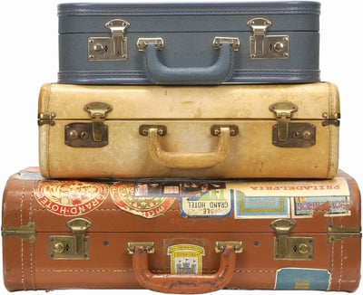 valises-anciennes-antique-retro-solutions-rangement-bas-prix-economique-maison-organisation-decorer_deco_idees_trucs_conseils_comment_decoration_interieure_design_interieur_ameublement_quebec_canada