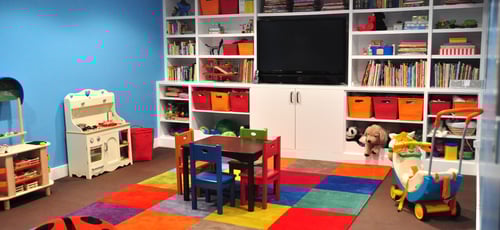 Chambre d'enfant: Trucs et Astuces pour un Rangement Rapide et Efficace