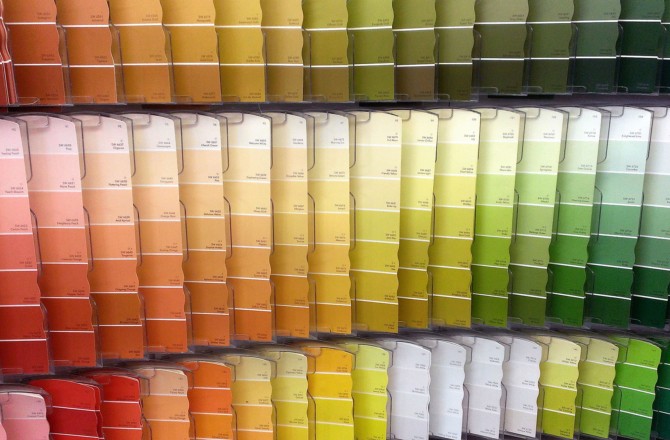 Comment décorer une maison par couleurs