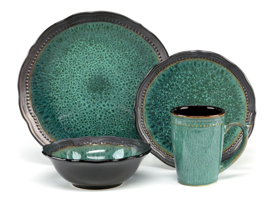 vaisselle-couvert-assiettes-gres-decorer-cuisine-idees-solutions-trucs_conseils_comment_decoration_design_interieur_ameublement_quebec_canada