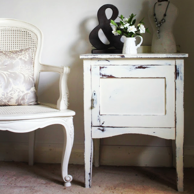 au-coin-du-meuble-meubles-peints-style_decor_coastal-cottage_ameublement_quebec_canada