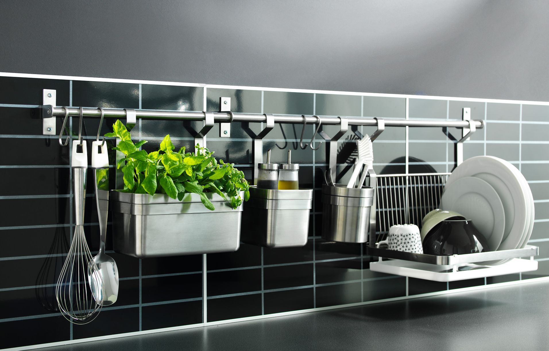crochets-solutions-rangement-bas-prix-economique-epuration-maison-menage-organisation-minimalisme-decorer_deco_idees_trucs_conseils_comment_decoration_interieure_design_interieur_ameublement_quebec_canada