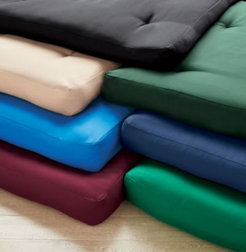 futon-matelas-economique-chambre-a-coucher-chambres-decoration-meubles-meuble-meubler-ameublement_quebec_canada-decorer_deco_idees_trucs_conseils_comment_decoration_interieure_design_interieur