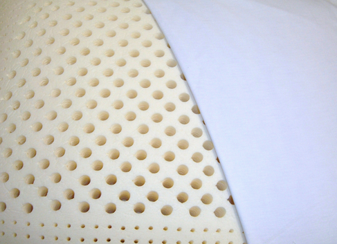 oreillers-oreiller-latex-chambre-a-coucher-chambres-decoration-meubles-meuble-meubler-ameublement_quebec_canada-decorer_deco_idees_trucs_conseils_comment_decoration_interieure_design_interieur